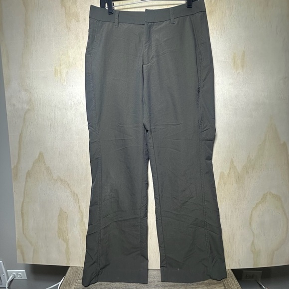 Patagonia Gray Chinos with Straight Leg Cut and Smooth Fabric - Picture 1 of 8